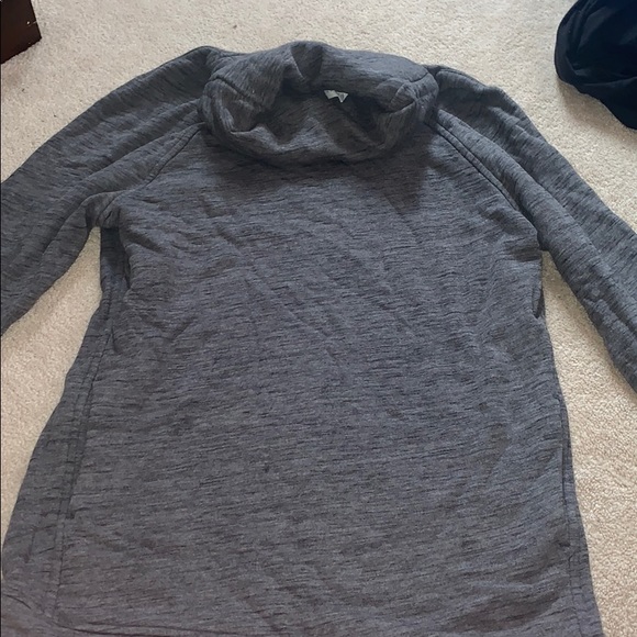 lulu lemon Cowell neck sweatshirt - Picture 2 of 2